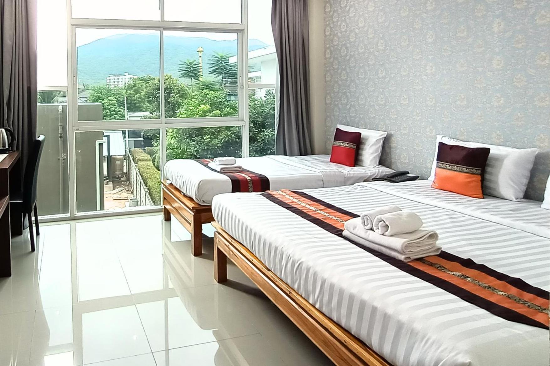 Km Hotel Chiang Mai Dış mekan fotoğraf