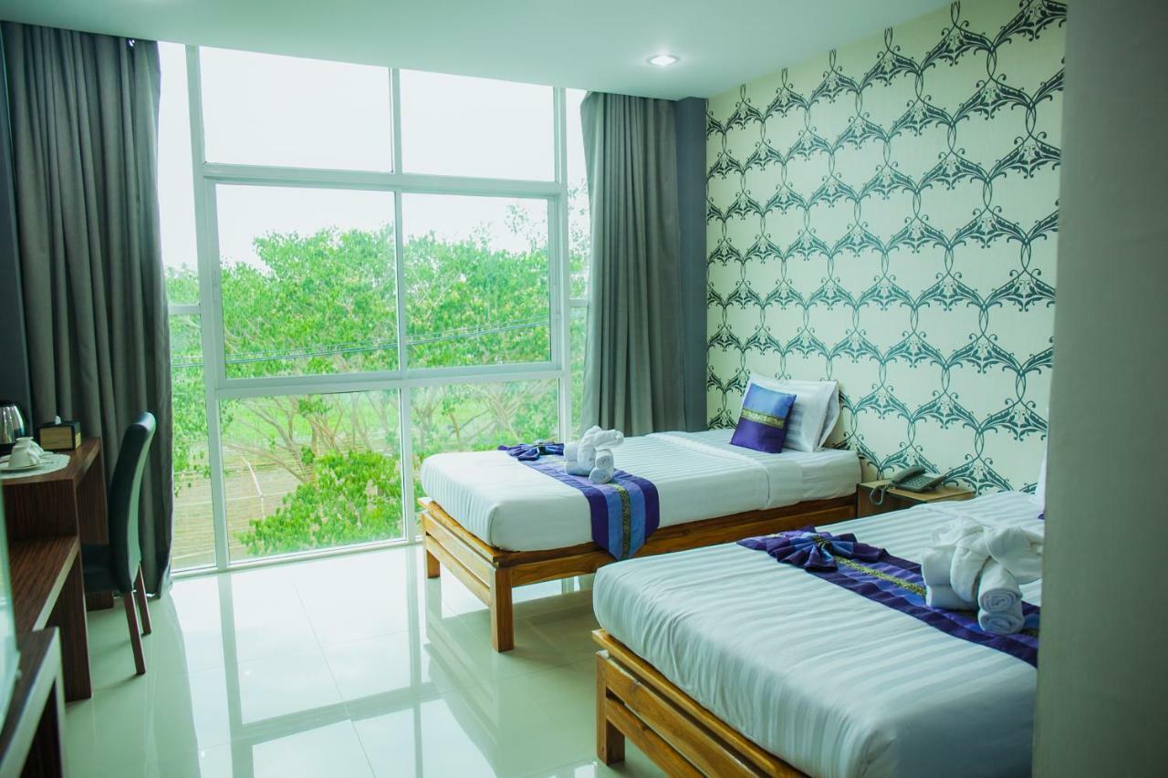 Km Hotel Chiang Mai Dış mekan fotoğraf