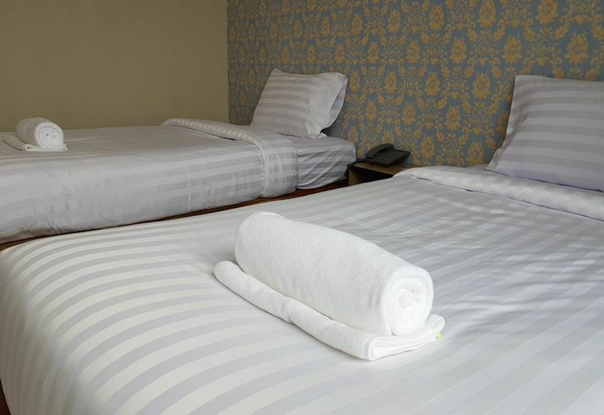 Km Hotel Chiang Mai Dış mekan fotoğraf