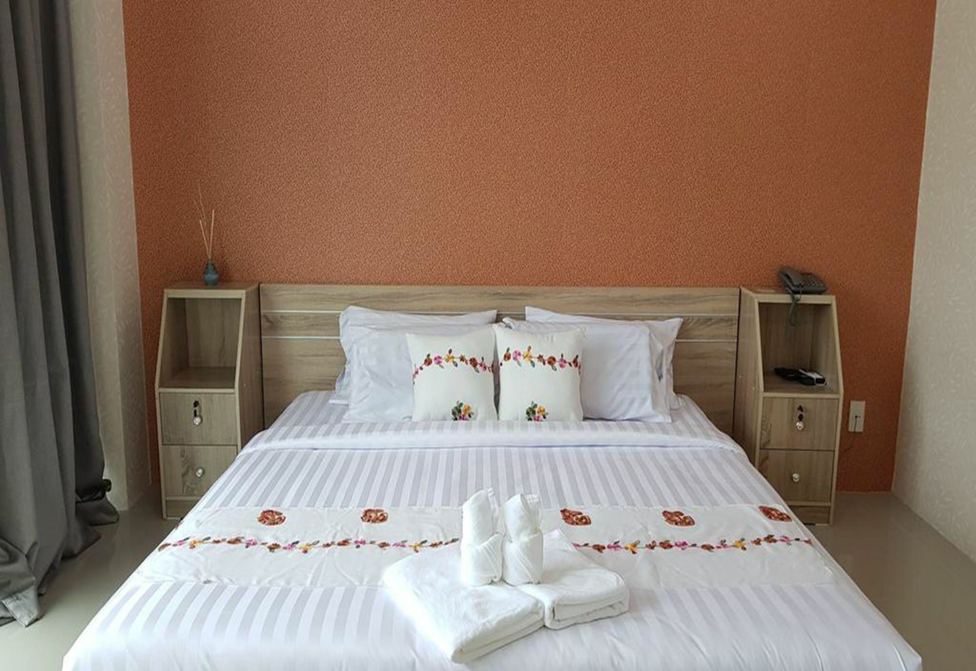 Km Hotel Chiang Mai Dış mekan fotoğraf